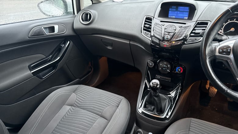 Ford Fiesta 1.0 EcoBoost Zetec 5dr Petrol Hatchback